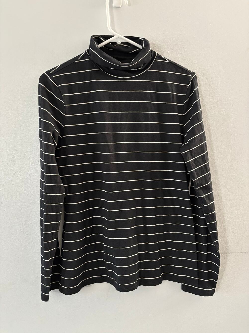 Garnet Hill Womens Striped Turtleneck Top Medium Black Organic Pima Cotton